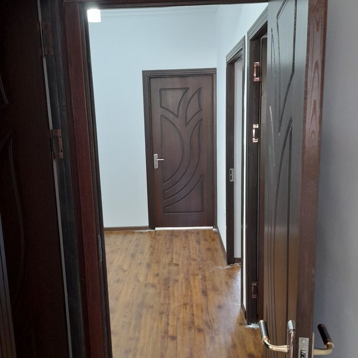 Аренда коракамиш 2хонали янги ремонт хеч ким яшамаган