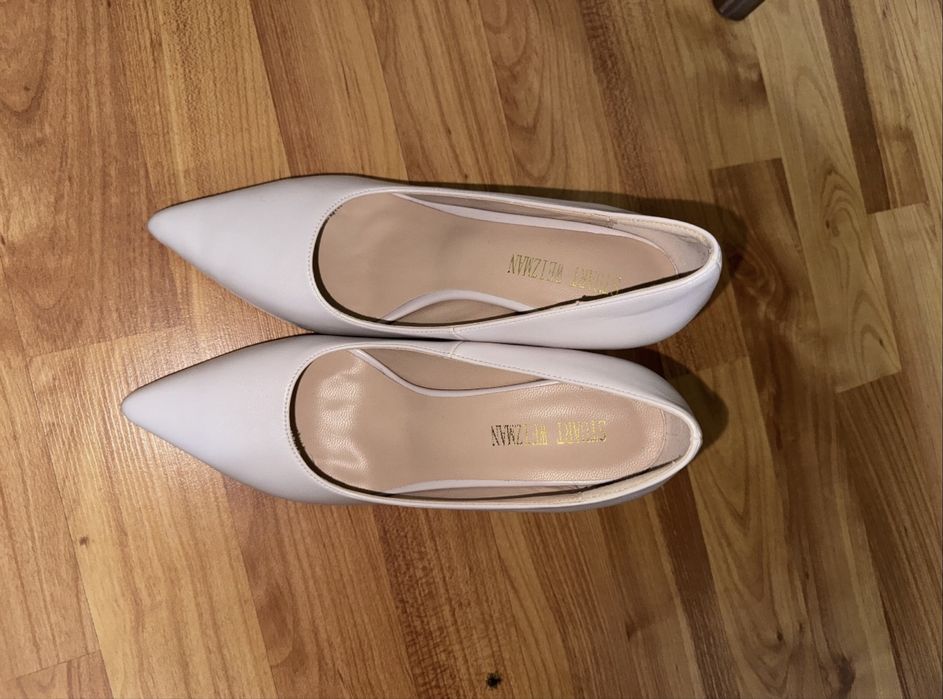 Кожаные туфли бренда STUART WEITZMAN