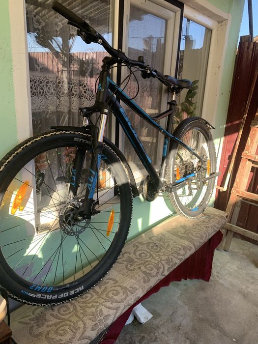 Bicicleta Bulls Jinga 29. O dau si la schimb cu telefon etc …
