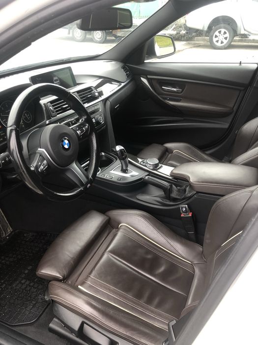 BMW F30 2.0 xdrive model individual