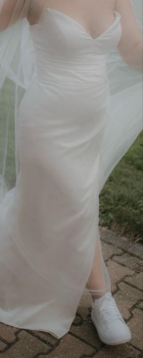 Rochie mireasa cu trena detasabila