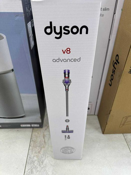 V8 advanced Dyson