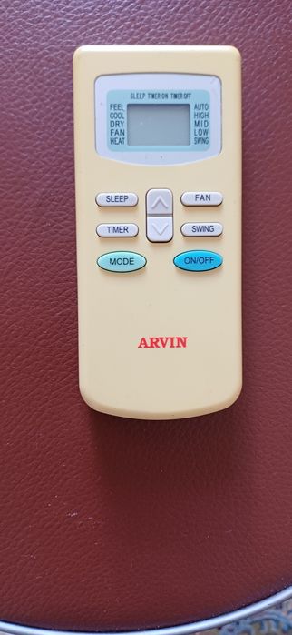 Продам пульт для кондиционеров