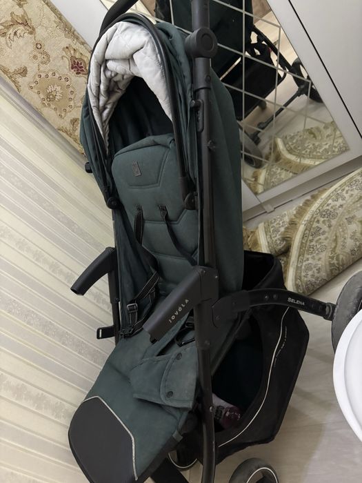 Продам коляску Selena Jovola