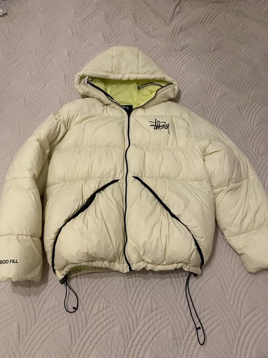 Продам куртку стусси