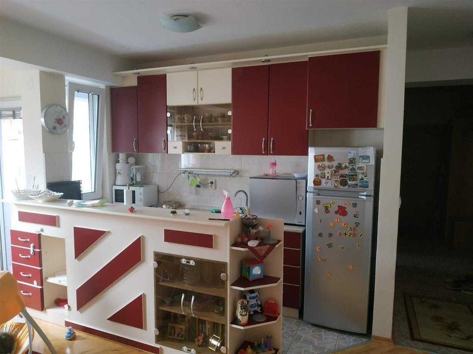 Тристаен имот в кв.Витоша