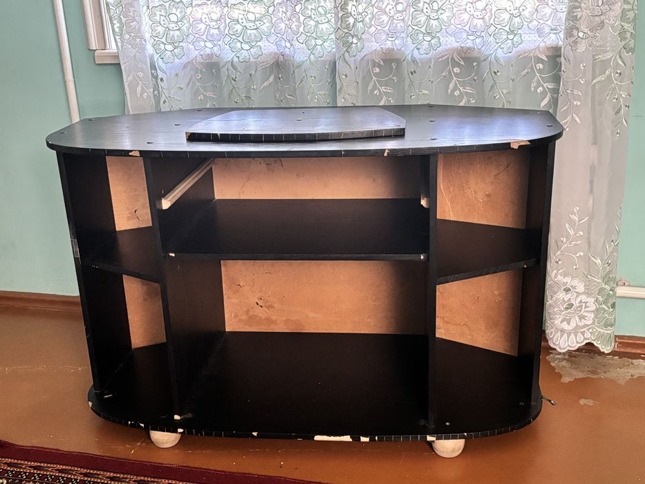 Подставка для телевизора