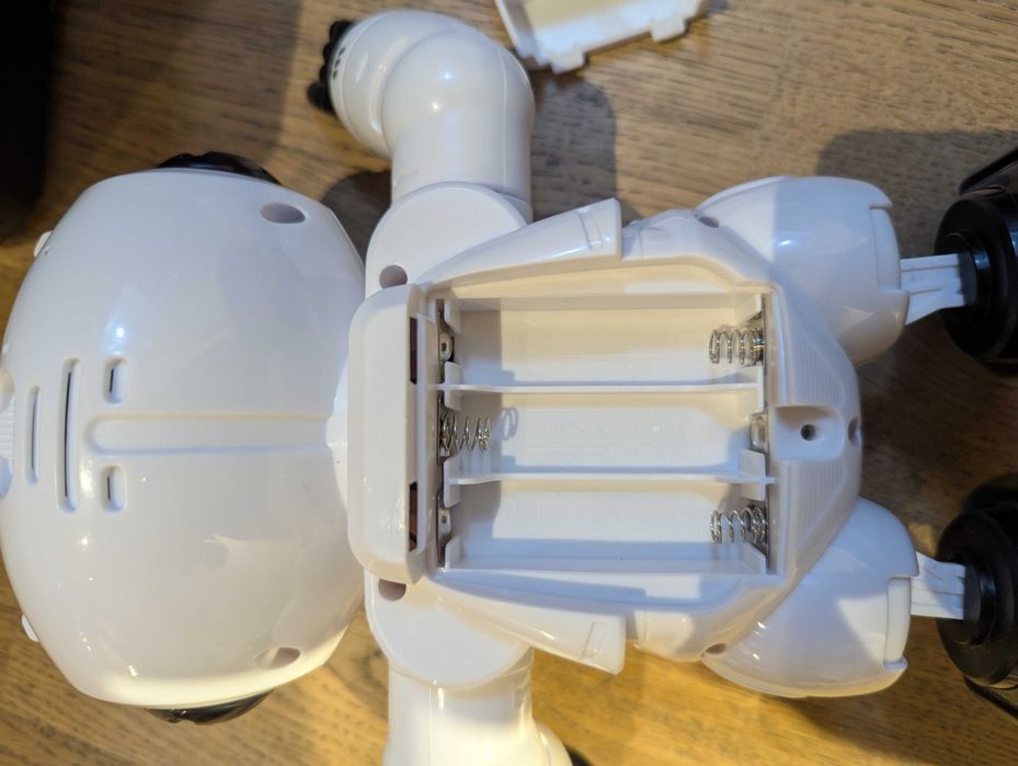 Robot dansator jucarie