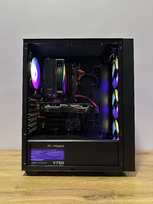 I5 7400/GTX 1060 6GB/Block 750w/SSD 256GB