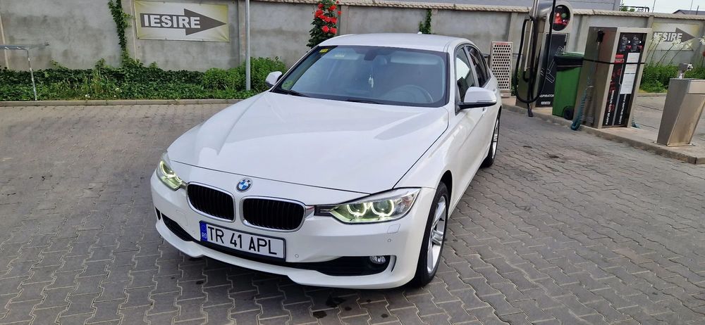 BMW Seria 3 BMW 320D, anul 2014, DPF activ, km 191.000, EURO 5, AUTOMATA
