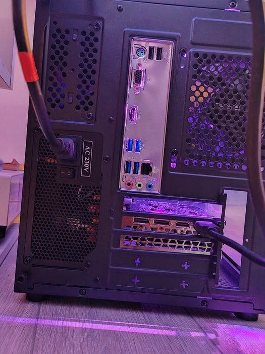 Pc gaming nou garantie 32gb ram d4 rtx3050/ ryzen5 5500/ssd nvme 512