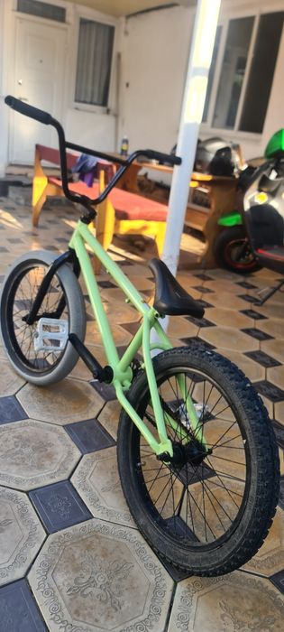 BMX  HARO premium
