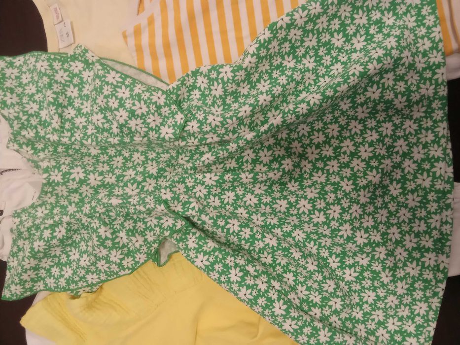 Лот Zara за момиче 5 - 6 г. за 24 евро.