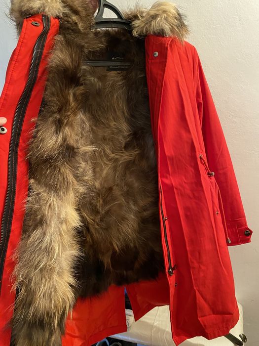 Продам парку теплая