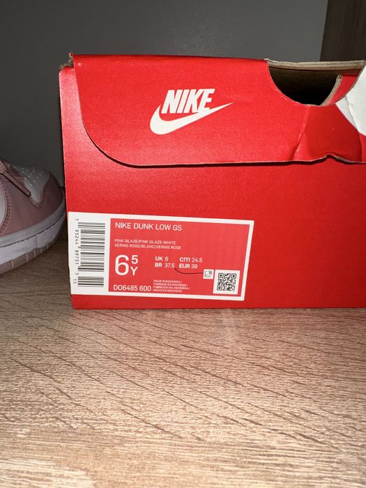 Nike dunk low размер 39