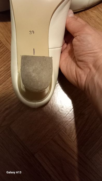 Pantofi eleganti marimea 39