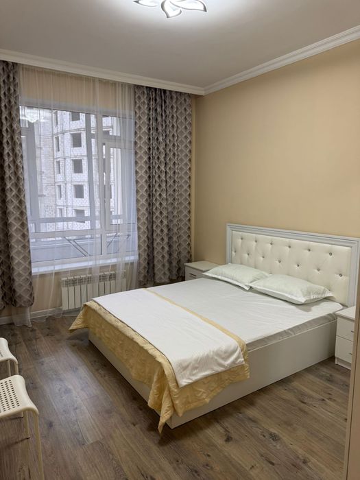 Квартира по суточно 2  комнатная