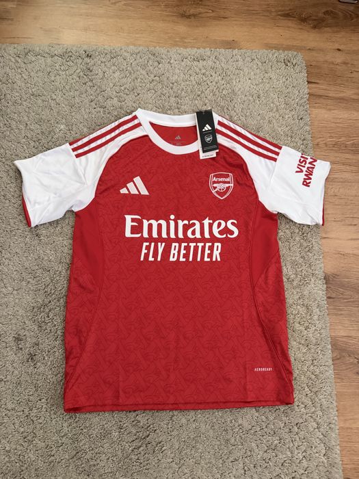 Tricou arsenal.