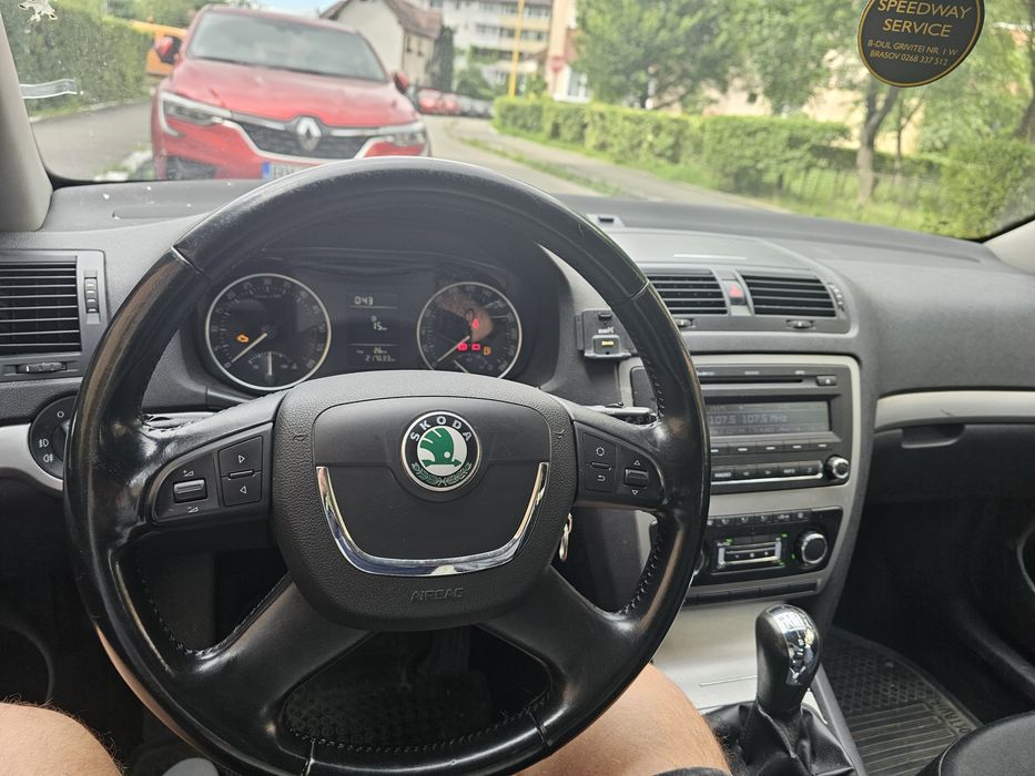 SKODA Octavia 2010