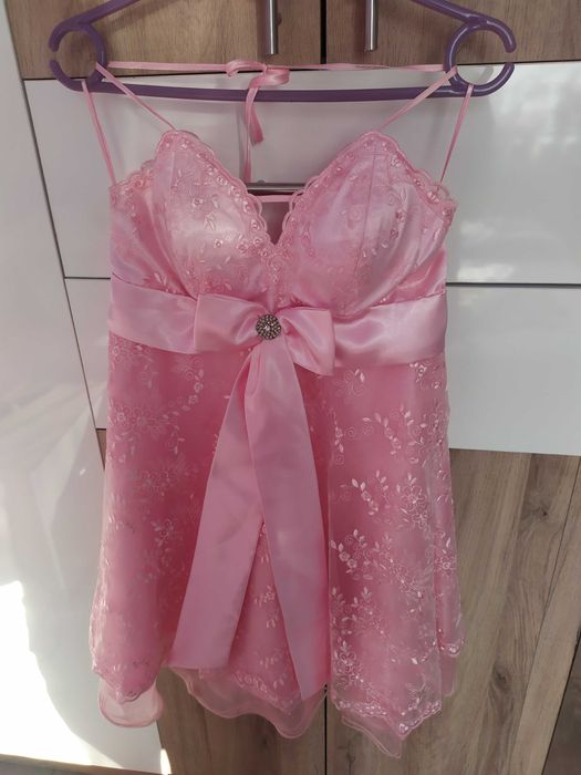 Официална рокля размер S