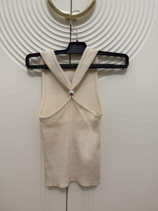 Продам топы и футболки