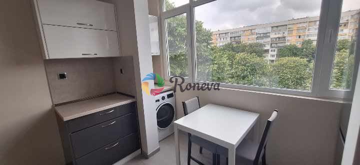 Продава се Тристаен апартамент в Варна, Чайка - 70 кв.м за 1275 €/кв.м - Снимка #2