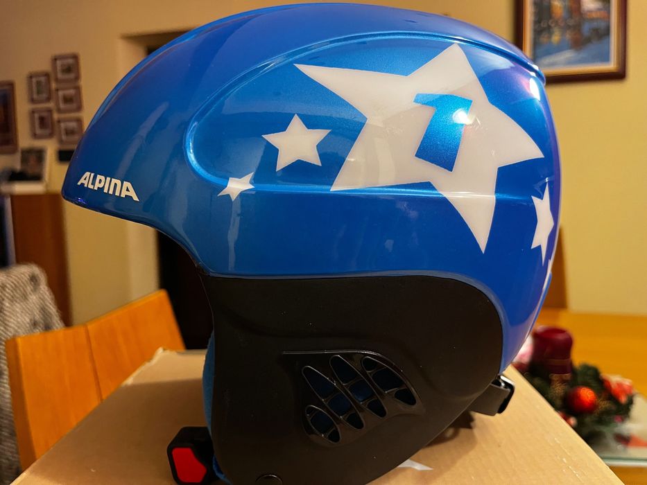 Ски каска Alpina Carat р-р 48-52см момче