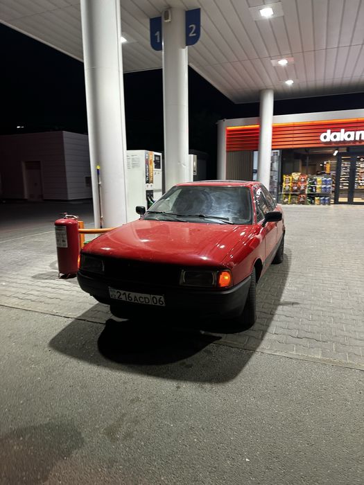 Продается Ауди 80 б4 1992 года