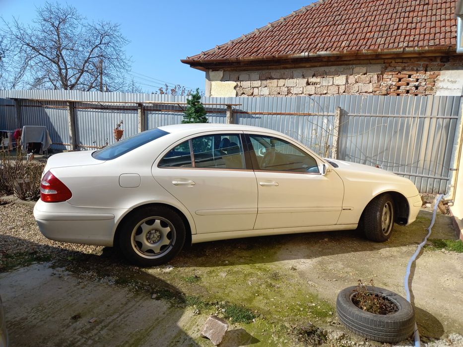 Mercedes E200 CDI W211