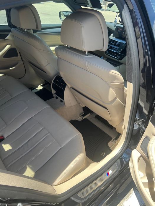 Vând autoturism BMW 540 xi