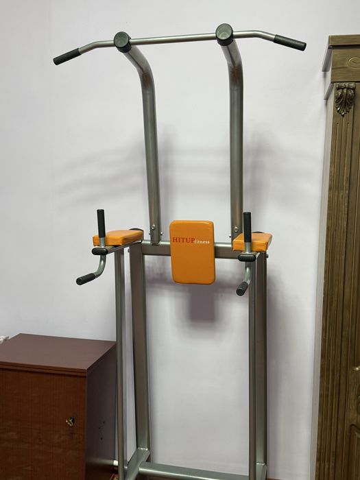 Заводской 3/1 Турник от фирьмы бренда Hitup Fitness Dubai