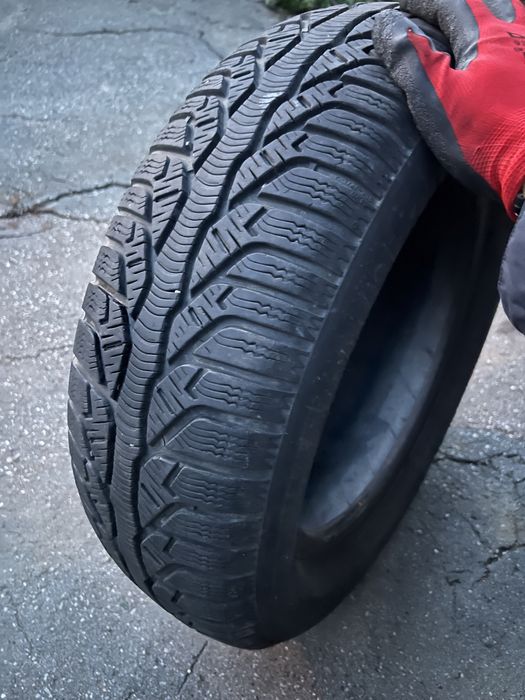 Set anvelope iarna SH 186/65/15 marci diferite