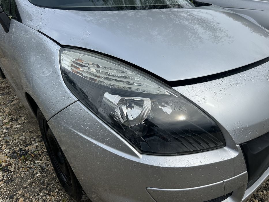 Фар/Фарове за Рено Сценик 3 след 2009г.!