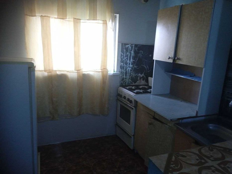 Срочно 2 хонали квартира 3 каватдан сотилади Гуливер