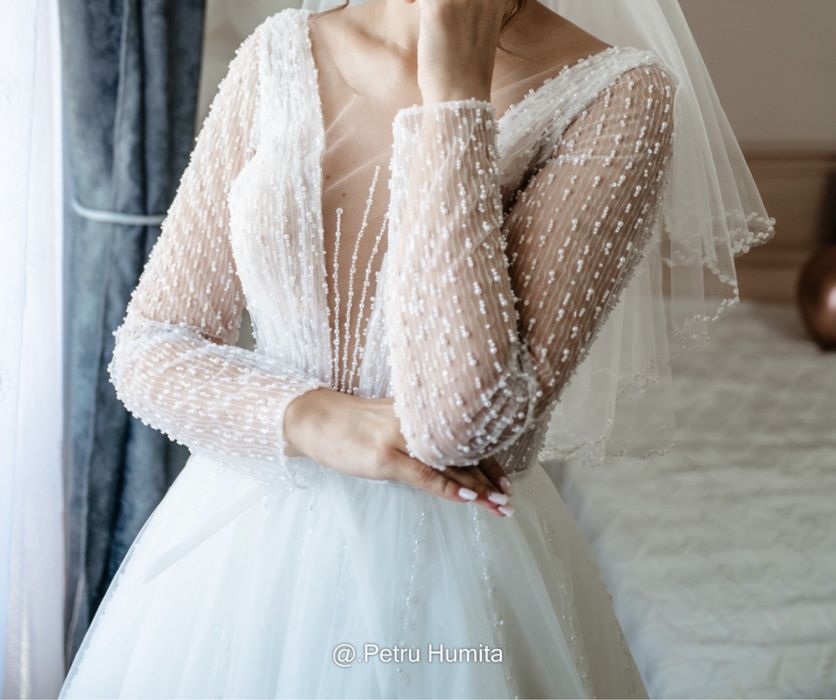 Vand rochie mireasa in stare impecabilă