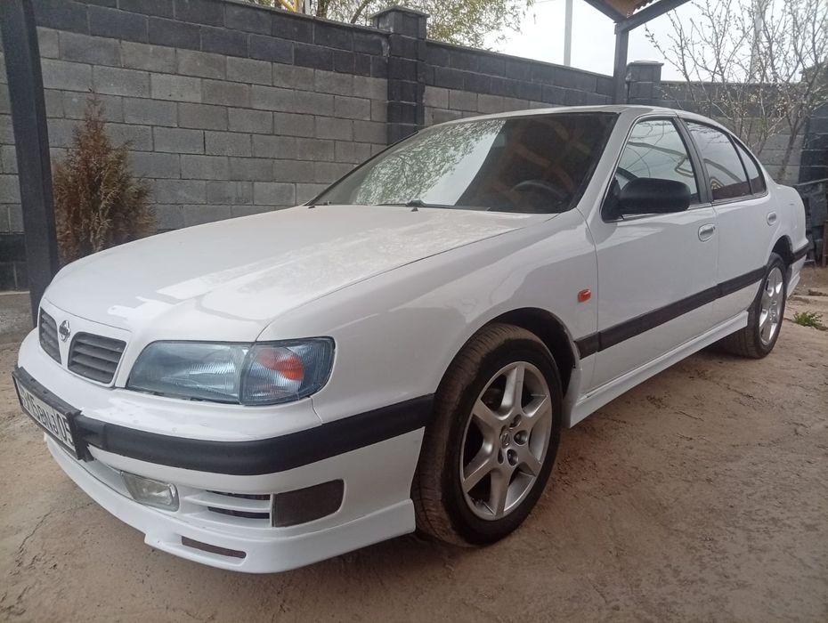 Продам ниссан максима