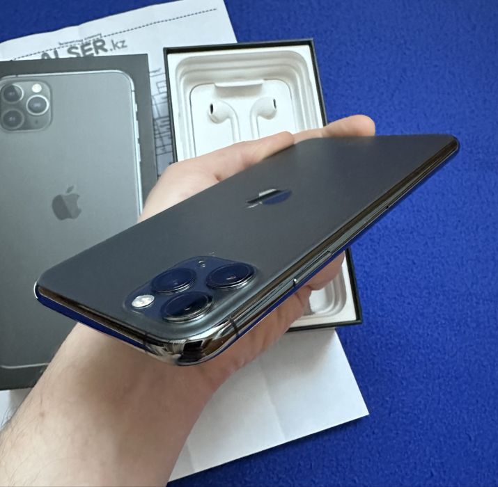 iPhone 11 Pro Max. 256 Gb. Полый комплект. Айфон 11 Про Макс.