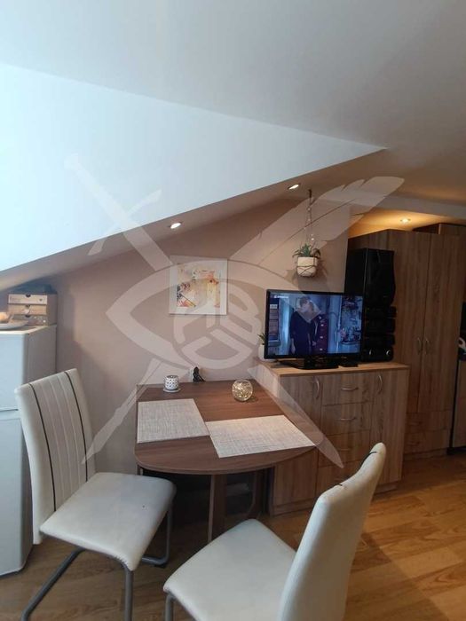 Дава се под наем Едностаен апартамент в София, Лозенец - 40 кв.м за 488.58 € - Снимка #1