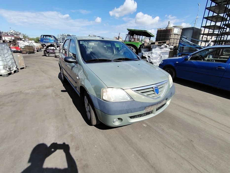 Electromotor 8200 240 487 Dacia Logan 2006 1.4 MT (75 hp)