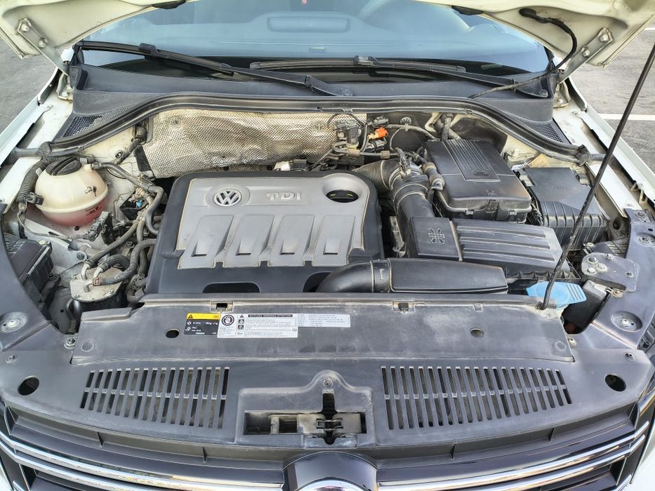VOLKSWAGEN Tiguan 2015 — imagine 4