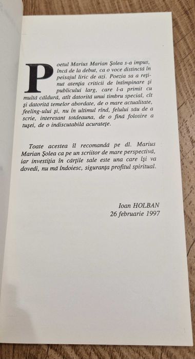 Volum poezii ,,Pașii de sub simț" de Marius Marian Șolea