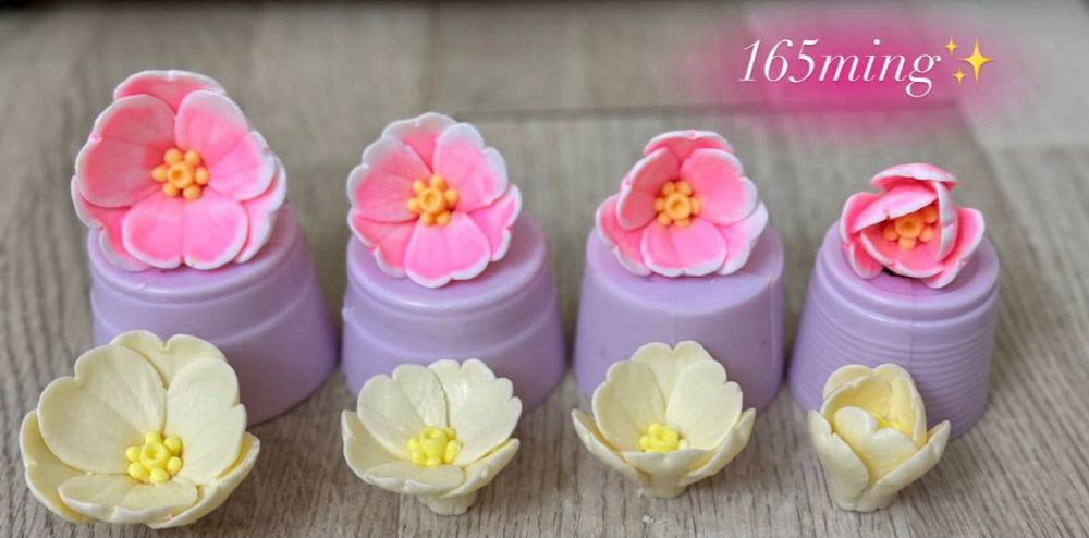 Qoliplar Sovun gul qoliplari