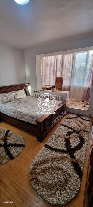 Apartament 4 camere, 2 bai, terasa - de inchiriat - Copou