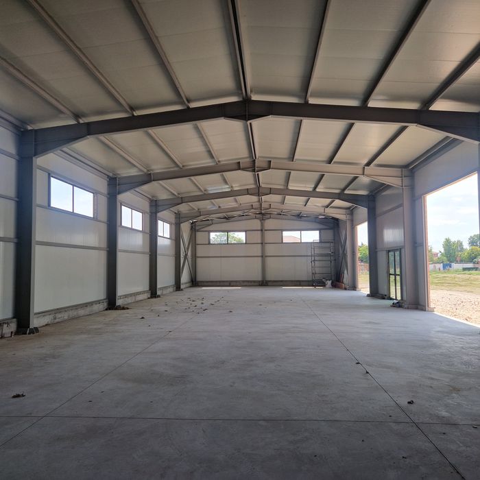 Дава се под наем Склад в с. Катуница, Област Пловдив - 4750 кв.м за 510 € - Снимка #3