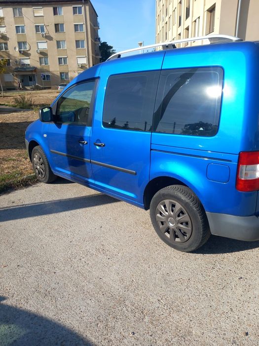 Volkswagen Caddy benzină, 3.396 € — imagine 2