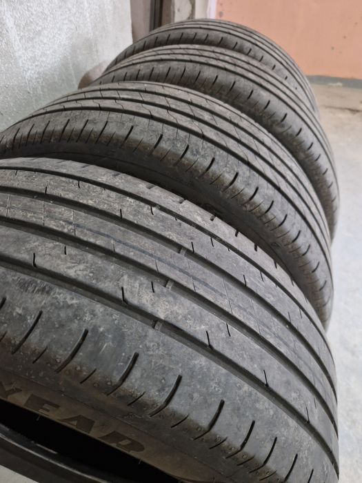 Anvelope Goodyear Efficientgrip Performance 2 215 60 R16 99H