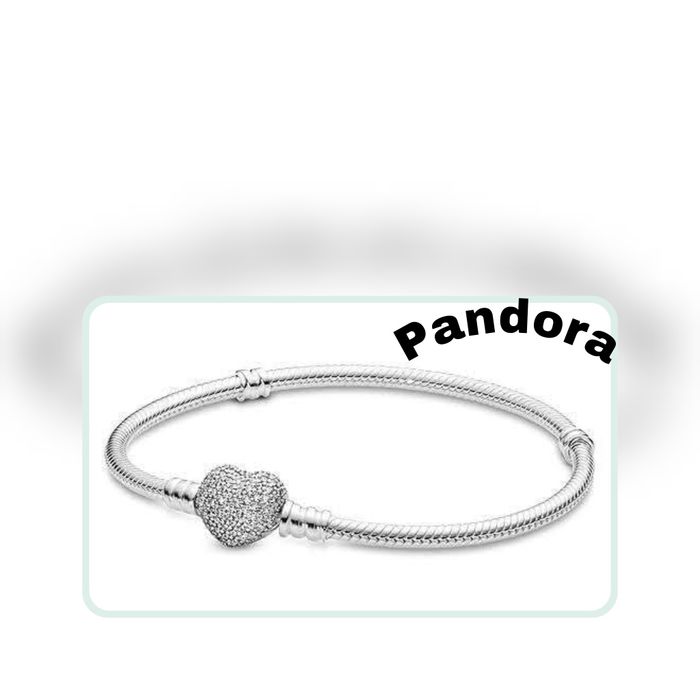 Сребърни гривни с печат Pandora