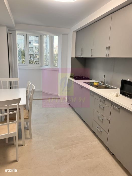 Vanzare apartament 3 camere Decebal, metrou, parking — fotografia 1