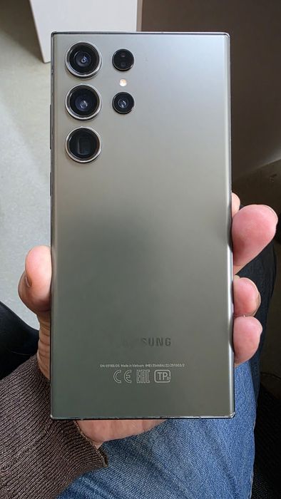 Samsung galaxy s23 ultra 12/512