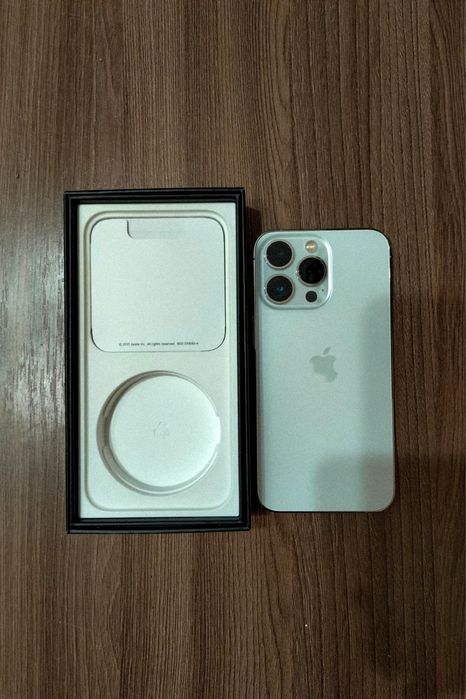 Iphone 13 pro, б/у